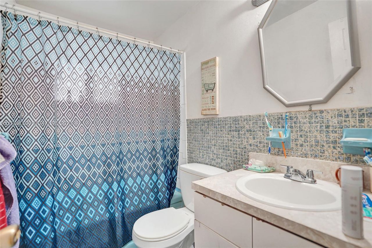 1157 NW 45th Ave , Lauderhill, FL 33313 Photo