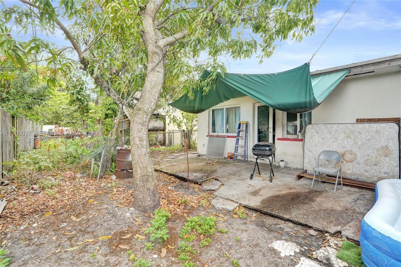 1157 NW 45th Ave , Lauderhill, FL 33313 Photo