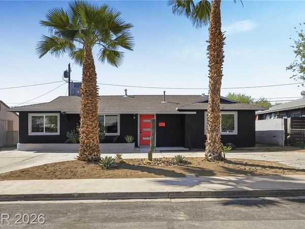 2008 Hassett Avenue , Las Vegas, NV 89104