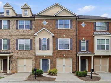 1877 Appaloosa Run Trail, Buford, GA 30519