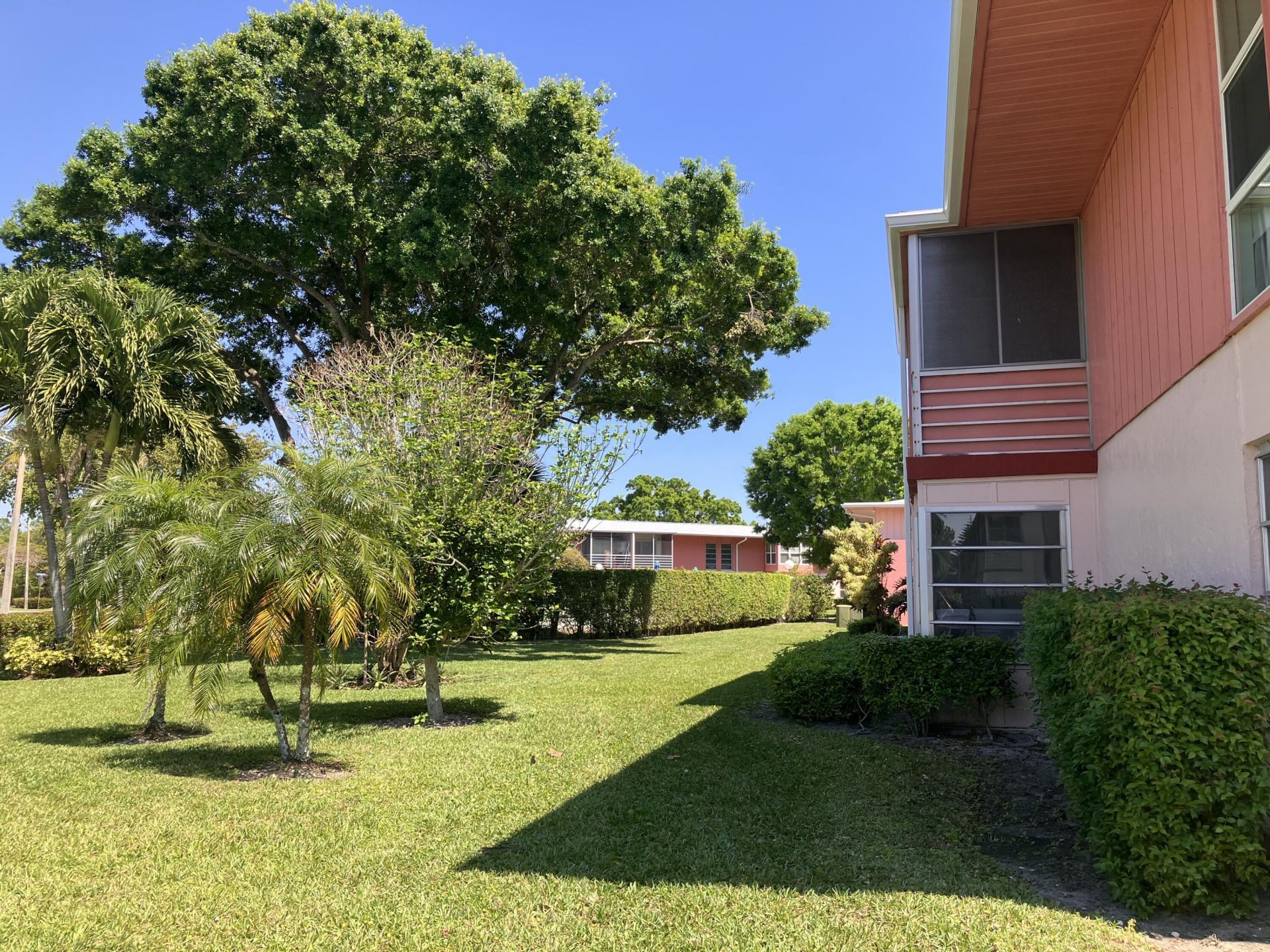 17 Golfs Edge, Unit D, West Palm Beach, FL 33417 Photo