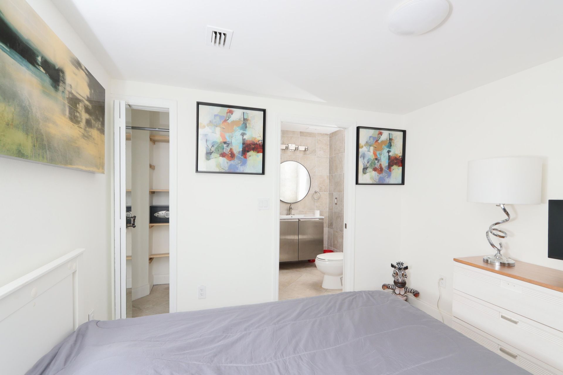 411 N New River Drive E, Unit 201, Fort Lauderdale, FL 33301 Photo