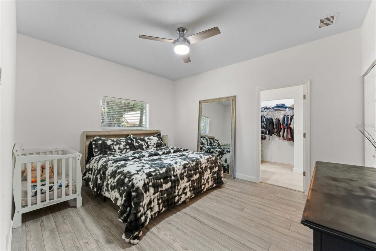 637 Holmes Avenue , Daytona Beach, FL 32114 Photo