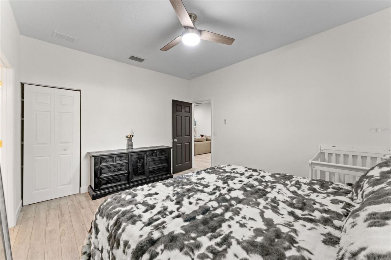 637 Holmes Avenue , Daytona Beach, FL 32114 Photo