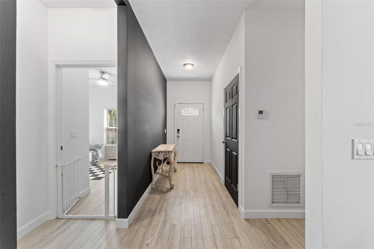 637 Holmes Avenue , Daytona Beach, FL 32114 Photo