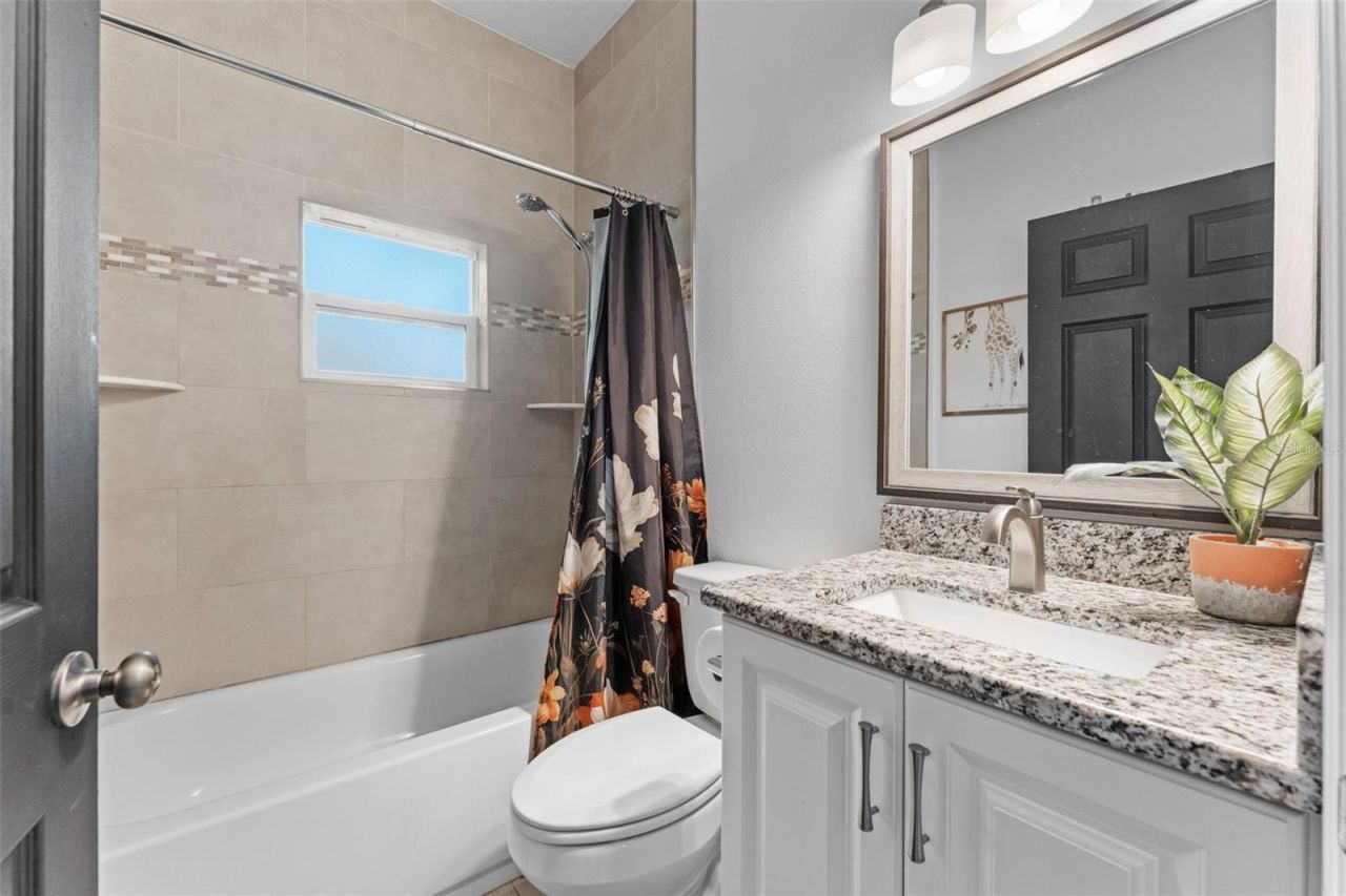 637 Holmes Avenue , Daytona Beach, FL 32114 Photo