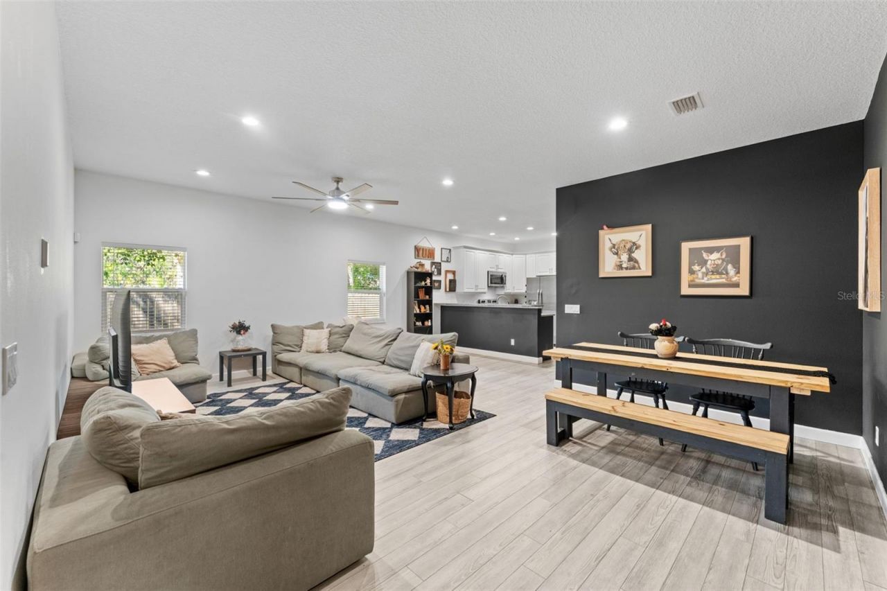 637 Holmes Avenue , Daytona Beach, FL 32114 Photo