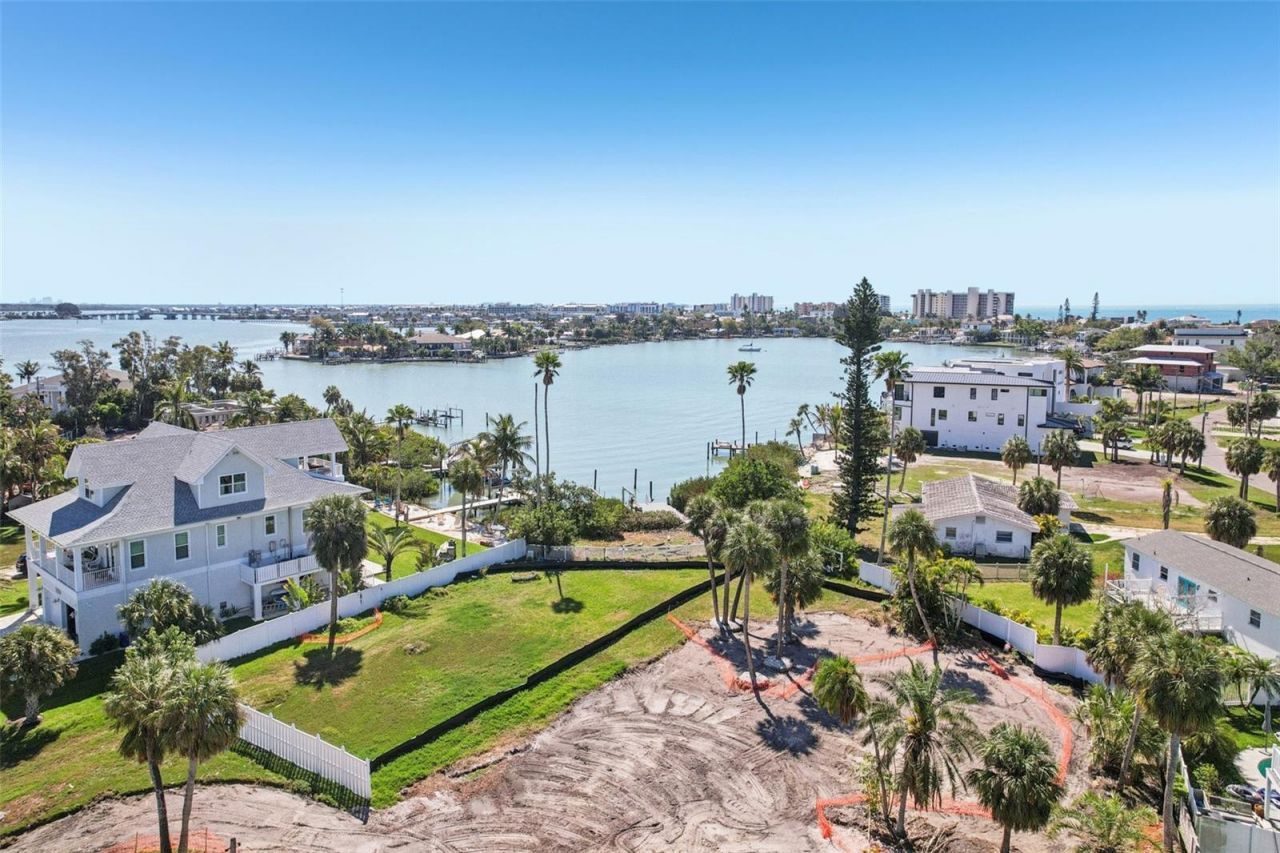 15825 Redington Drive , Redington Beach, FL 33708 Photo