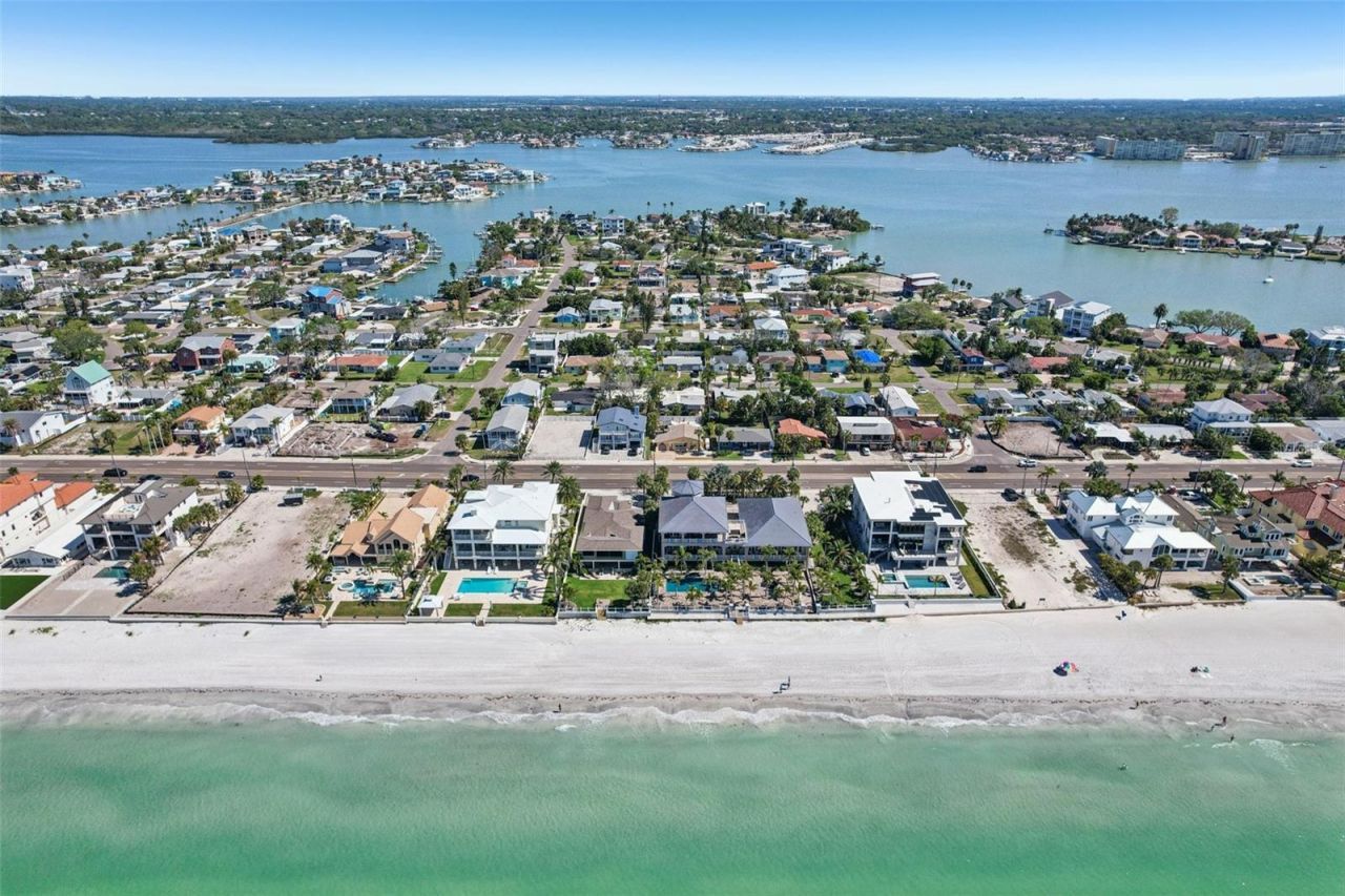 15825 Redington Drive , Redington Beach, FL 33708 Photo