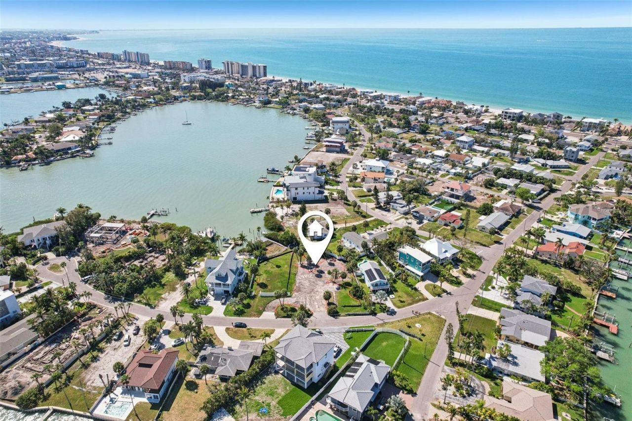 15825 Redington Drive , Redington Beach, FL 33708 Photo