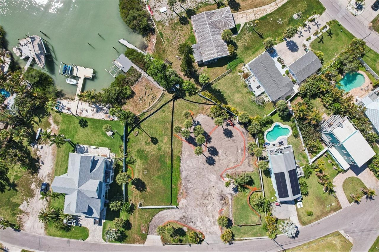 15825 Redington Drive , Redington Beach, FL 33708 Photo