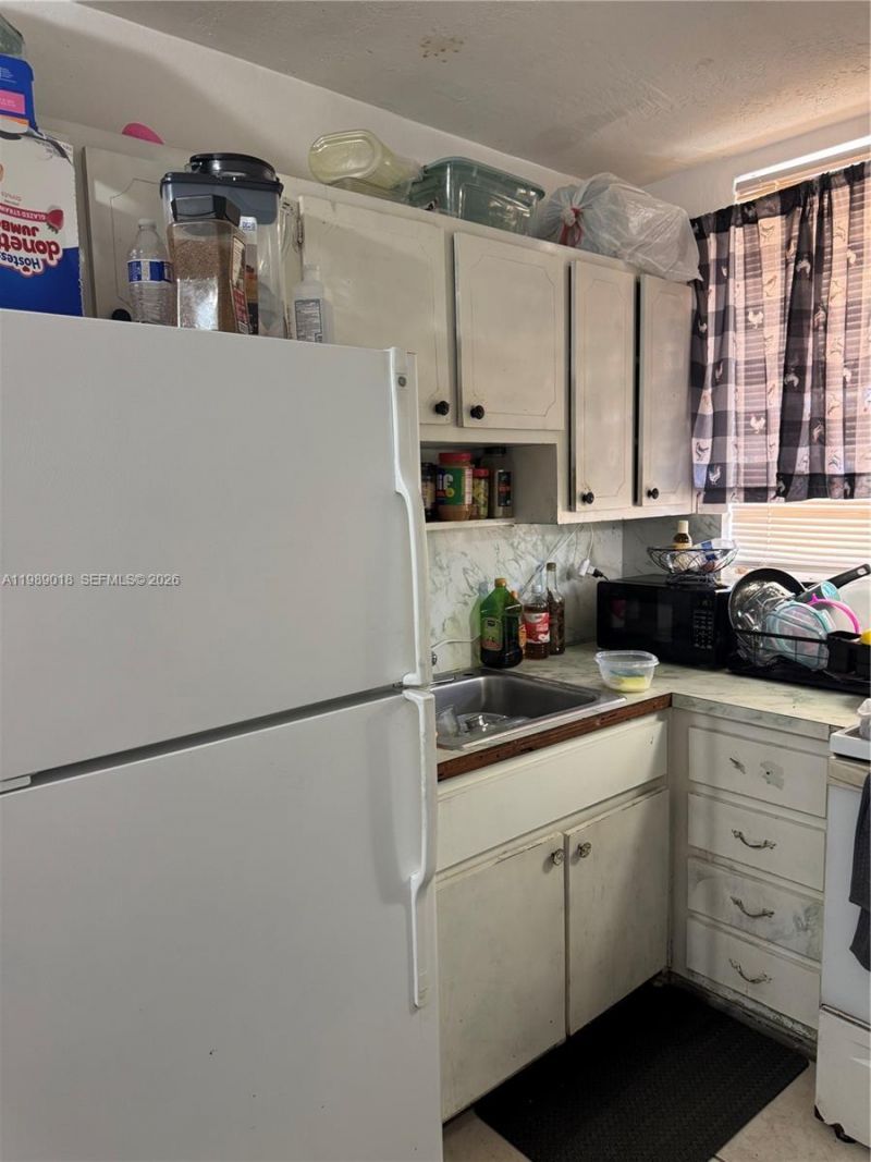 13655 NE 10th Ave , Unit 208, North Miami, FL 33161 Photo