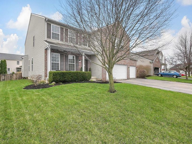 3253 Guffey Drive, Grove City, OH 43123 Photo 2