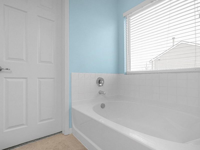 3253 Guffey Drive, Grove City, OH 43123 Photo 30