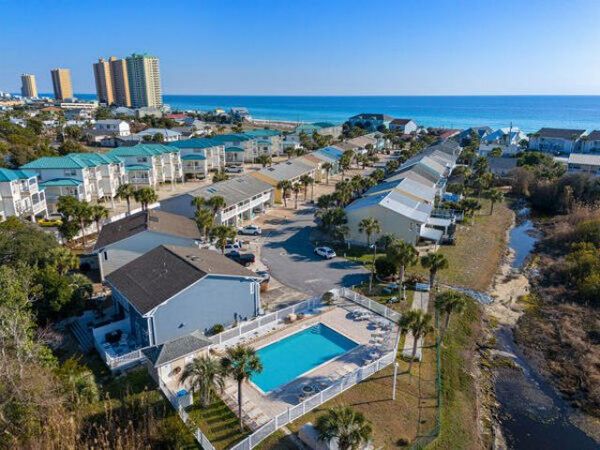 35 Chateau Road, Panama City Beach, FL 32413