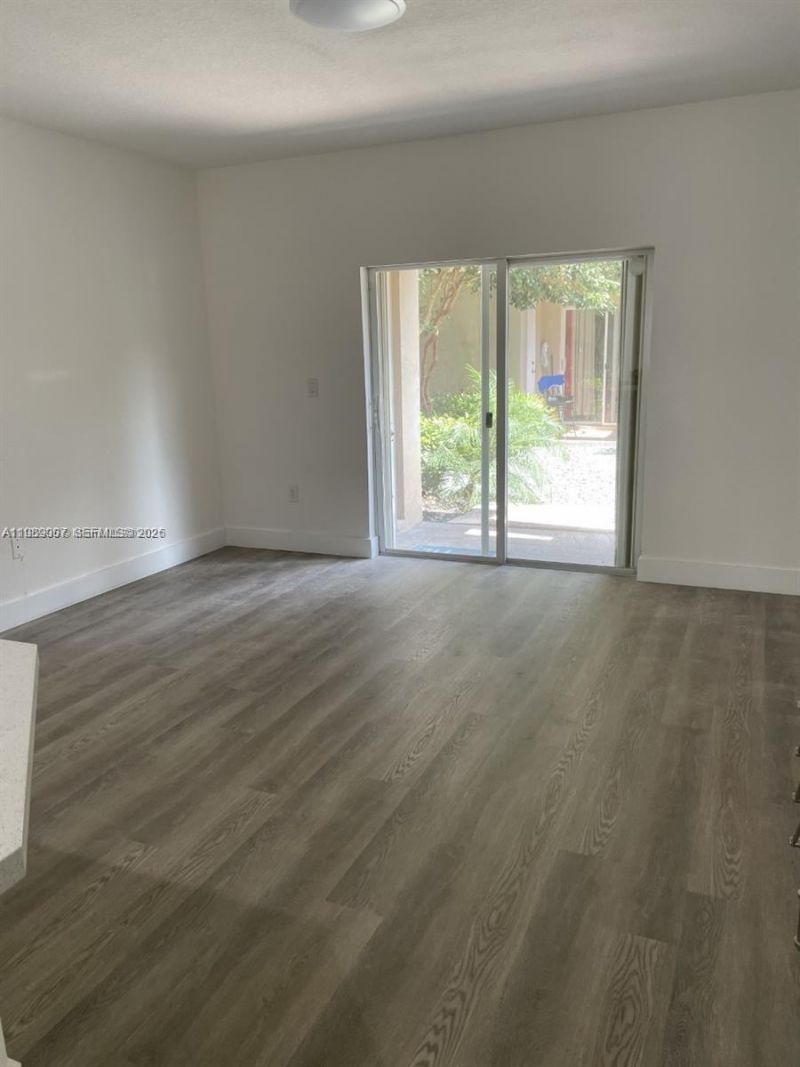 5725 NW 114th Path , Unit 106, Doral, FL 33178 Photo