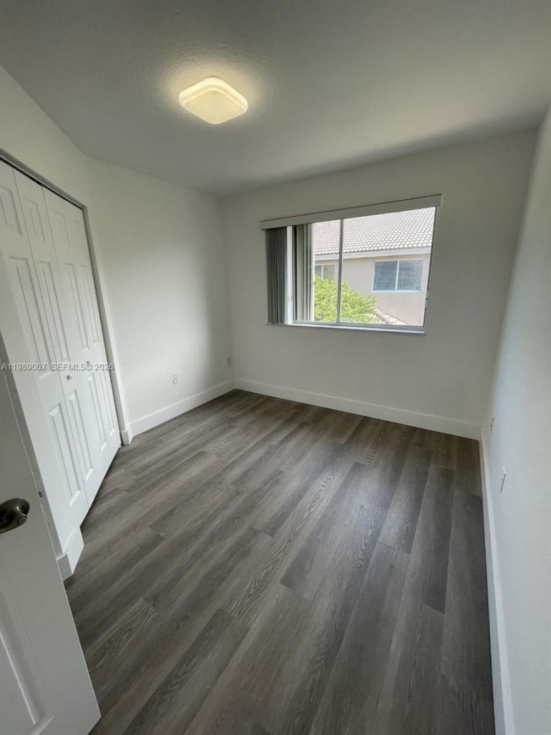 5725 NW 114th Path , Unit 106, Doral, FL 33178 Photo