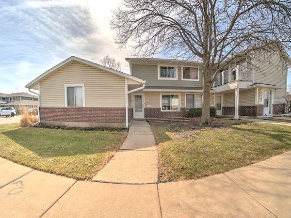 6028 Kit Carson Drive , Hanover Park, IL 60133