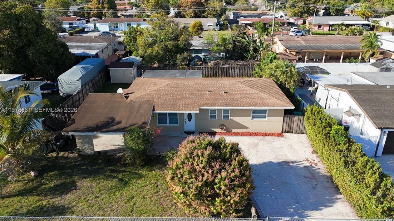 5511 NW 180th Ter , Miami Gardens, FL 33055 Photo