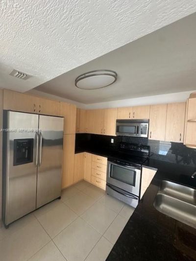 2750 NE 183rd St , Unit 1201, Aventura, FL 33160 Photo