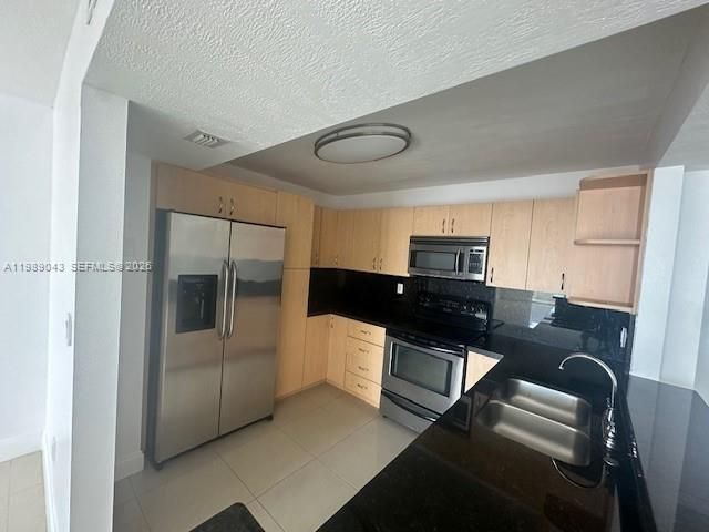 2750 NE 183rd St , Unit 1201, Aventura, FL 33160 Photo