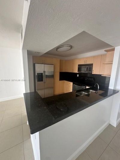 2750 NE 183rd St , Unit 1201, Aventura, FL 33160 Photo