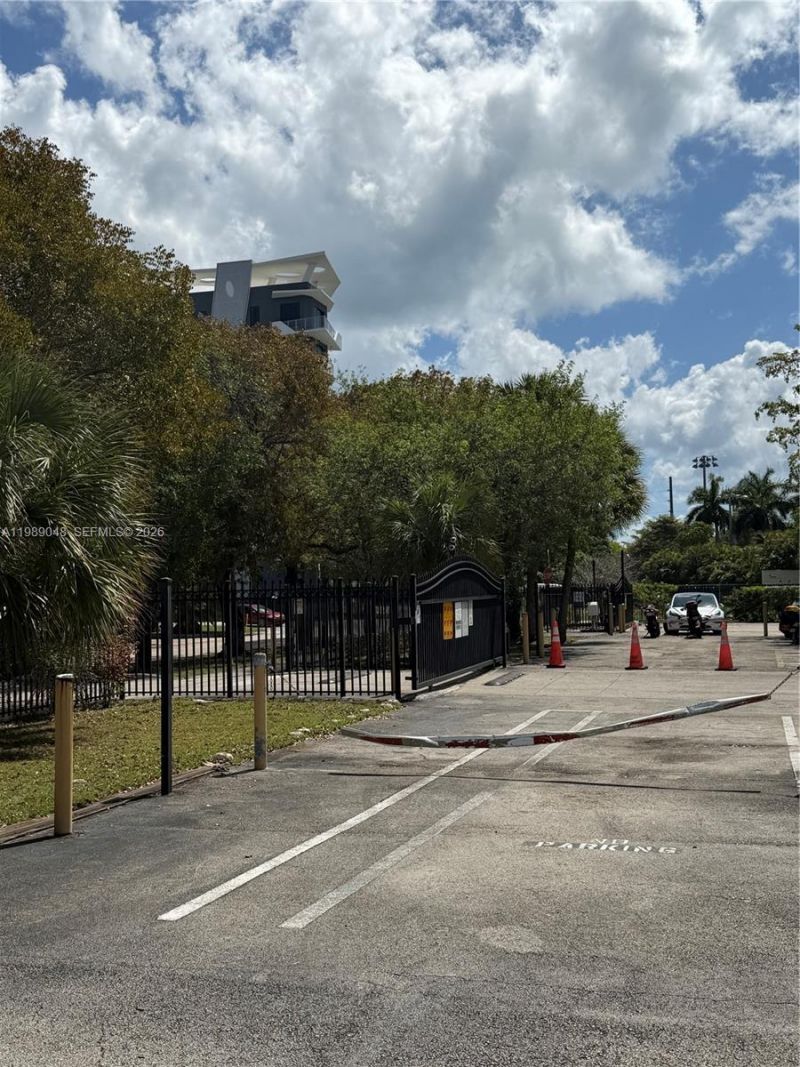 16851 NE 23rd Ave , Unit A217, North Miami Beach, FL 33160 Photo