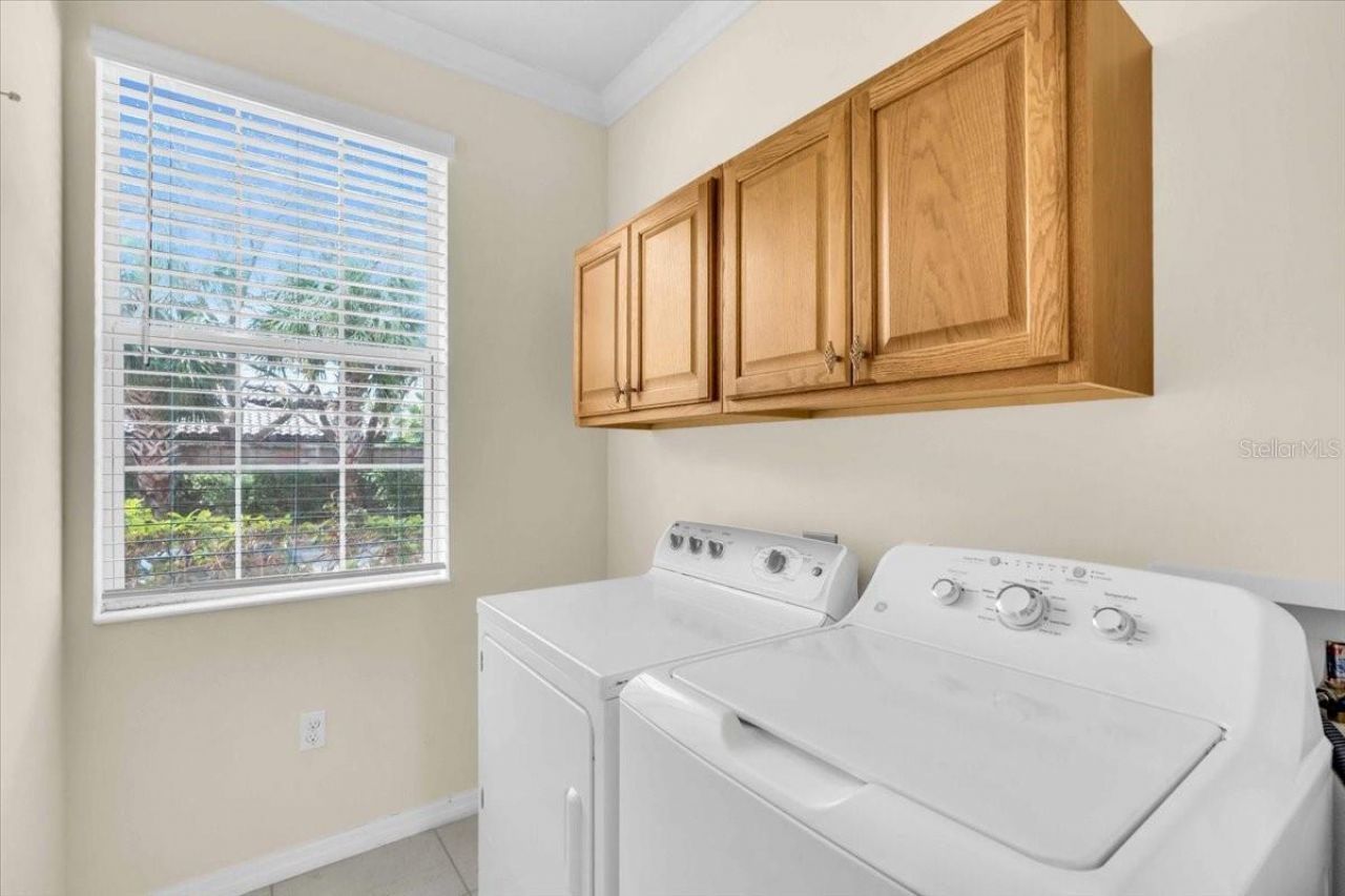 3740 82nd Avenue Circle E, Unit 105, Sarasota, FL 34243 Photo