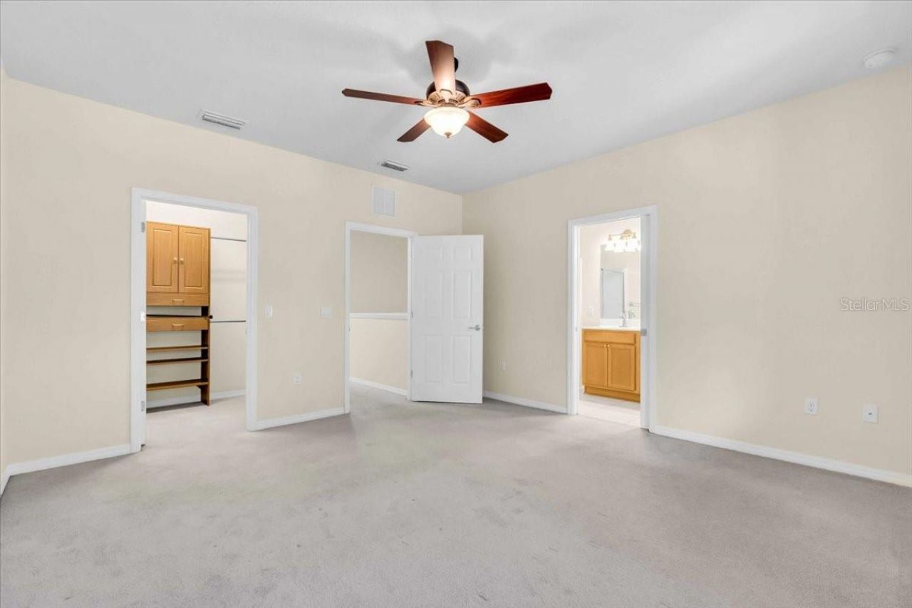 3740 82nd Avenue Circle E, Unit 105, Sarasota, FL 34243 Photo