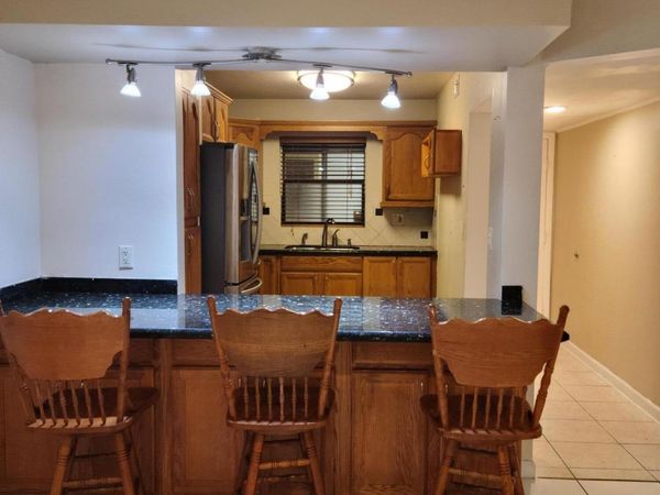 2977 NW Riverside Drive, Unit 202, Coral Springs, FL 33065
