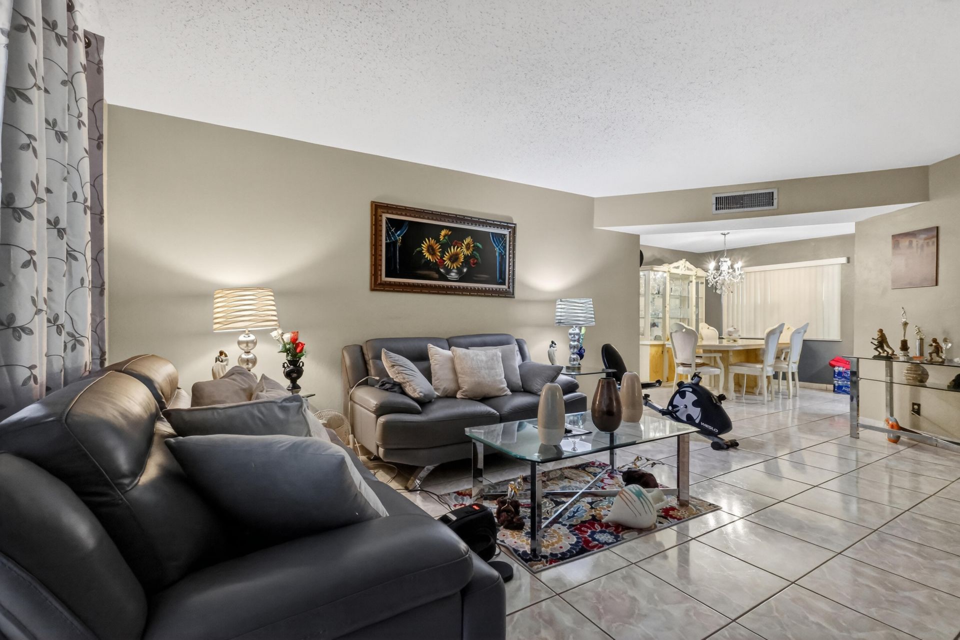 3990 NW 42nd Avenue, Unit Apt 304, Lauderdale Lakes, FL 33319 Photo