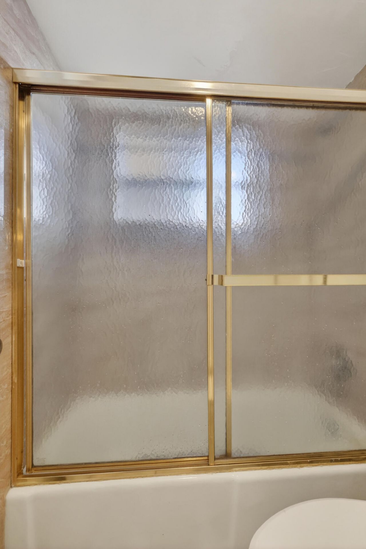 3990 NW 42nd Avenue, Unit Apt 304, Lauderdale Lakes, FL 33319 Photo