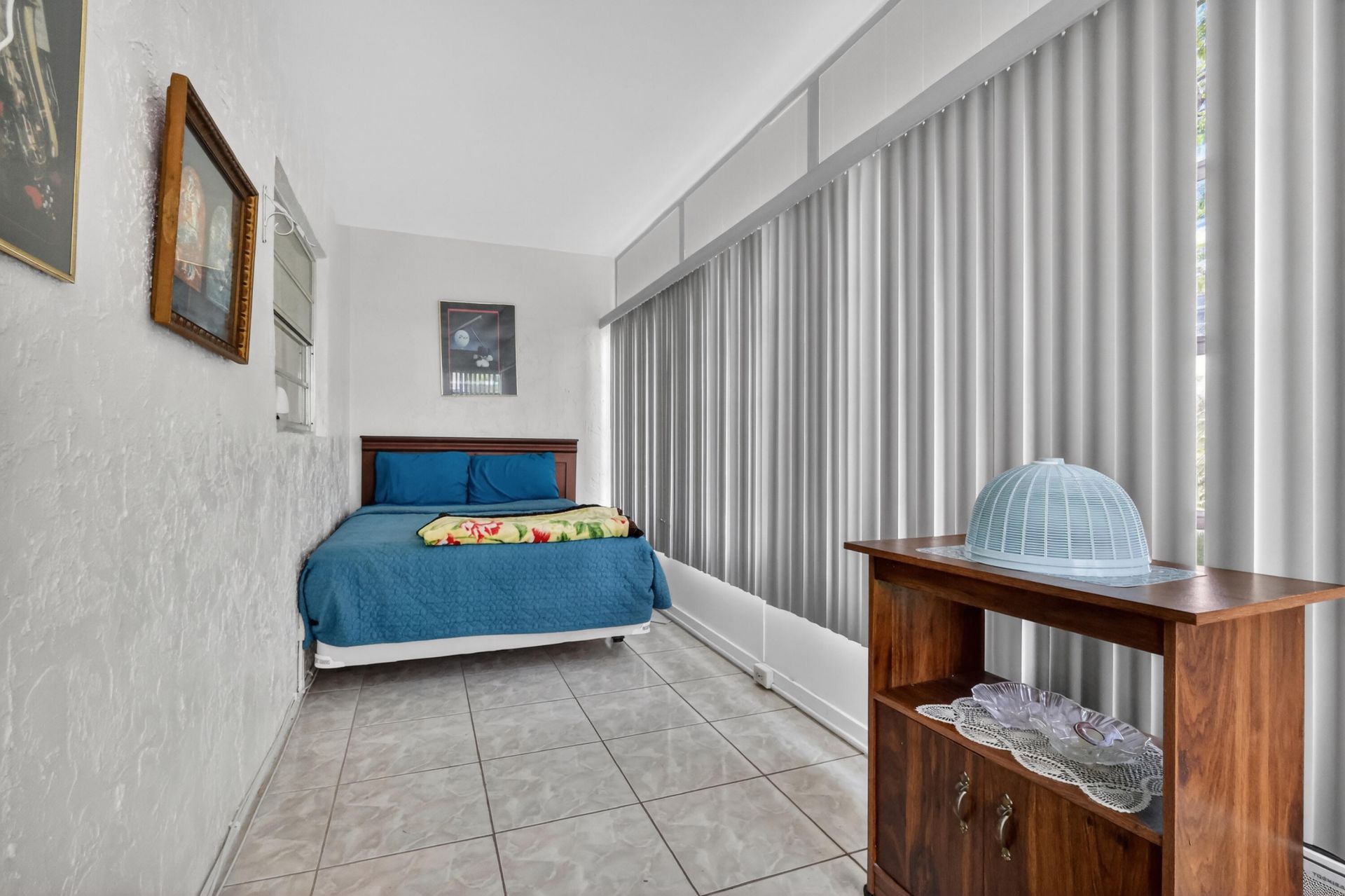 3990 NW 42nd Avenue, Unit Apt 304, Lauderdale Lakes, FL 33319 Photo