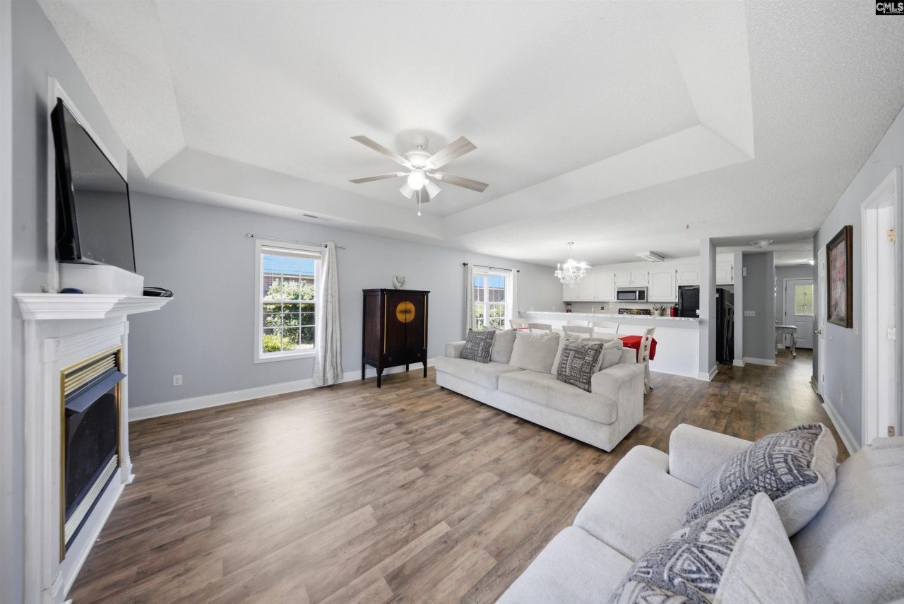 3402 Landmark Drive  Photo 15