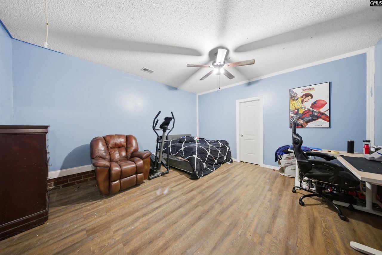 3402 Landmark Drive  Photo 27