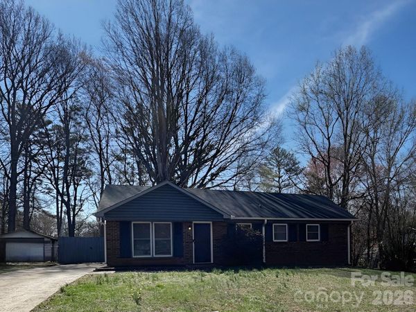 5313 Larewood Drive , Charlotte, NC 28215