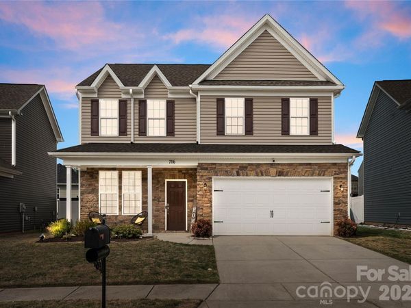 716 Robert Moses Drive, Gastonia, NC 28056
