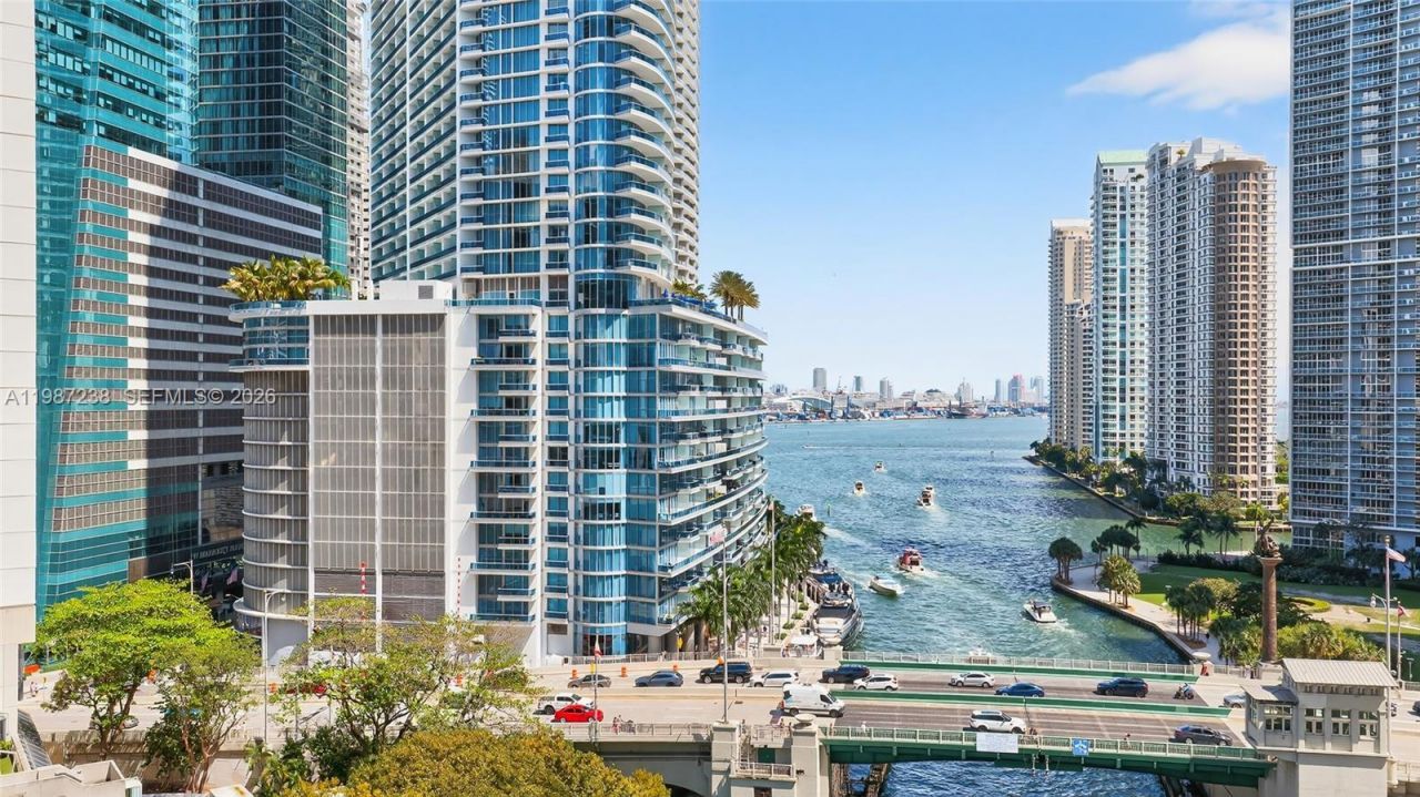 200 Biscayne Boulevard Way , Unit 5010, Miami, FL 33131 Photo