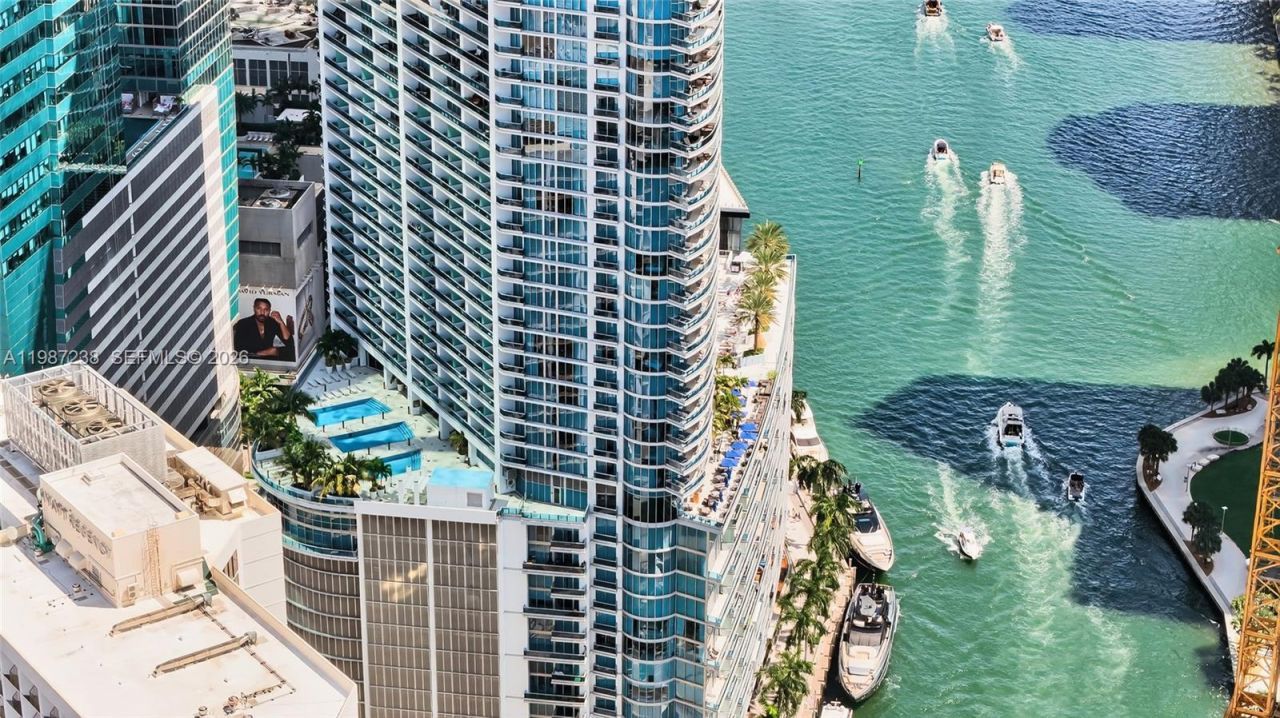 200 Biscayne Boulevard Way , Unit 5010, Miami, FL 33131 Photo