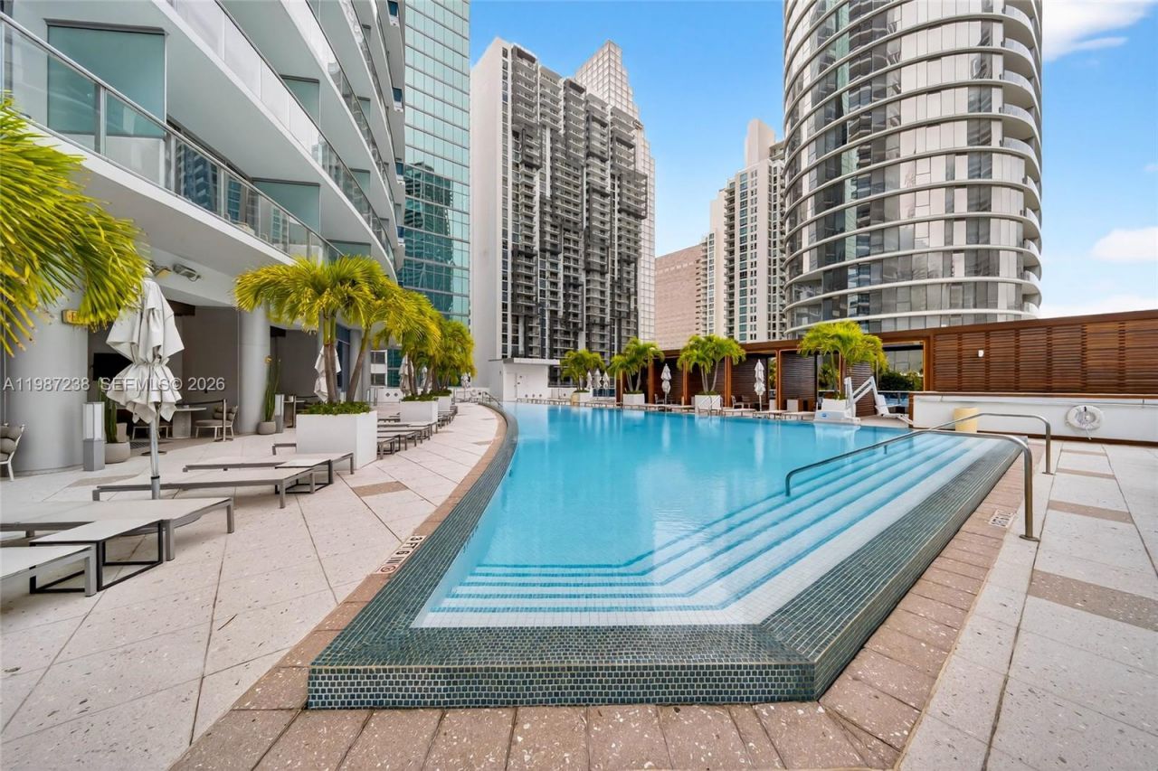 200 Biscayne Boulevard Way , Unit 5010, Miami, FL 33131 Photo