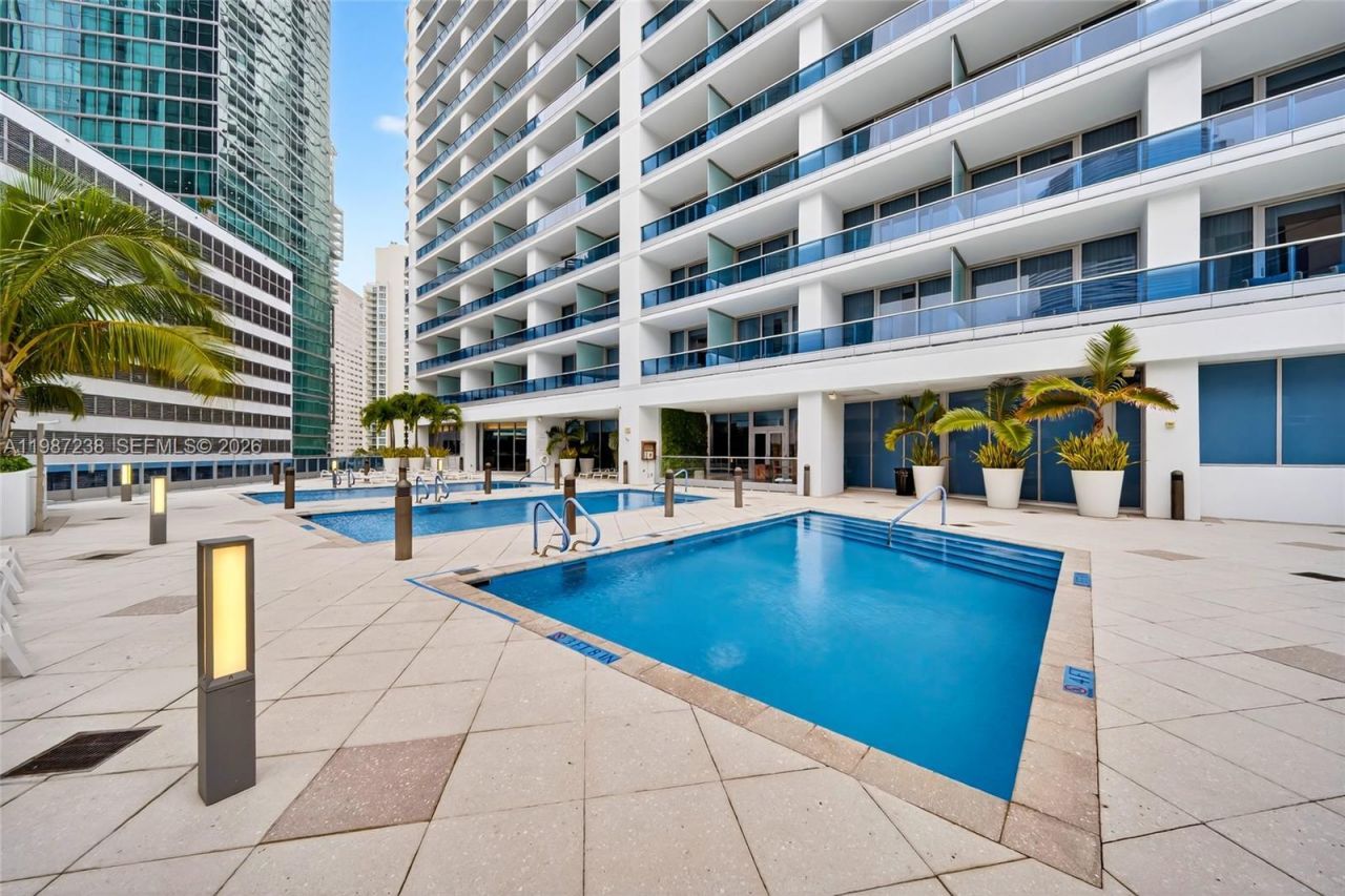 200 Biscayne Boulevard Way , Unit 5010, Miami, FL 33131 Photo