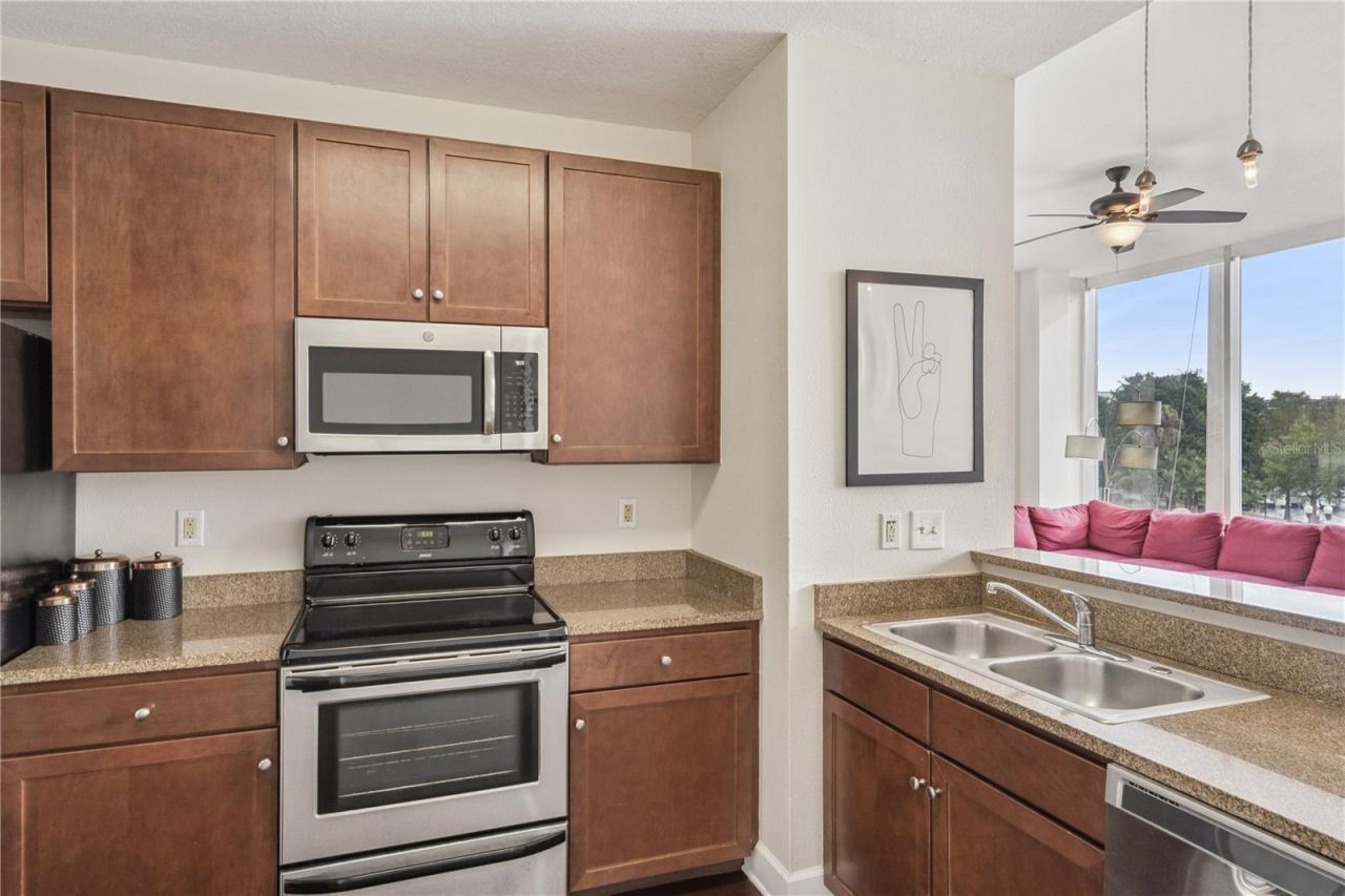 151 E Washington Street , Unit PH3A, Orlando, FL 32801 Photo