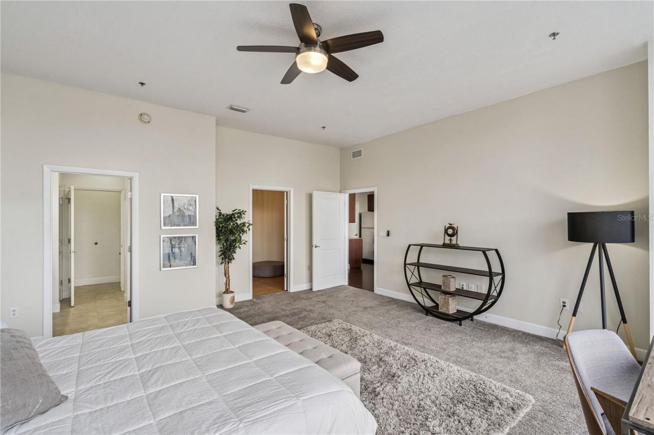 151 E Washington Street , Unit PH3A, Orlando, FL 32801 Photo