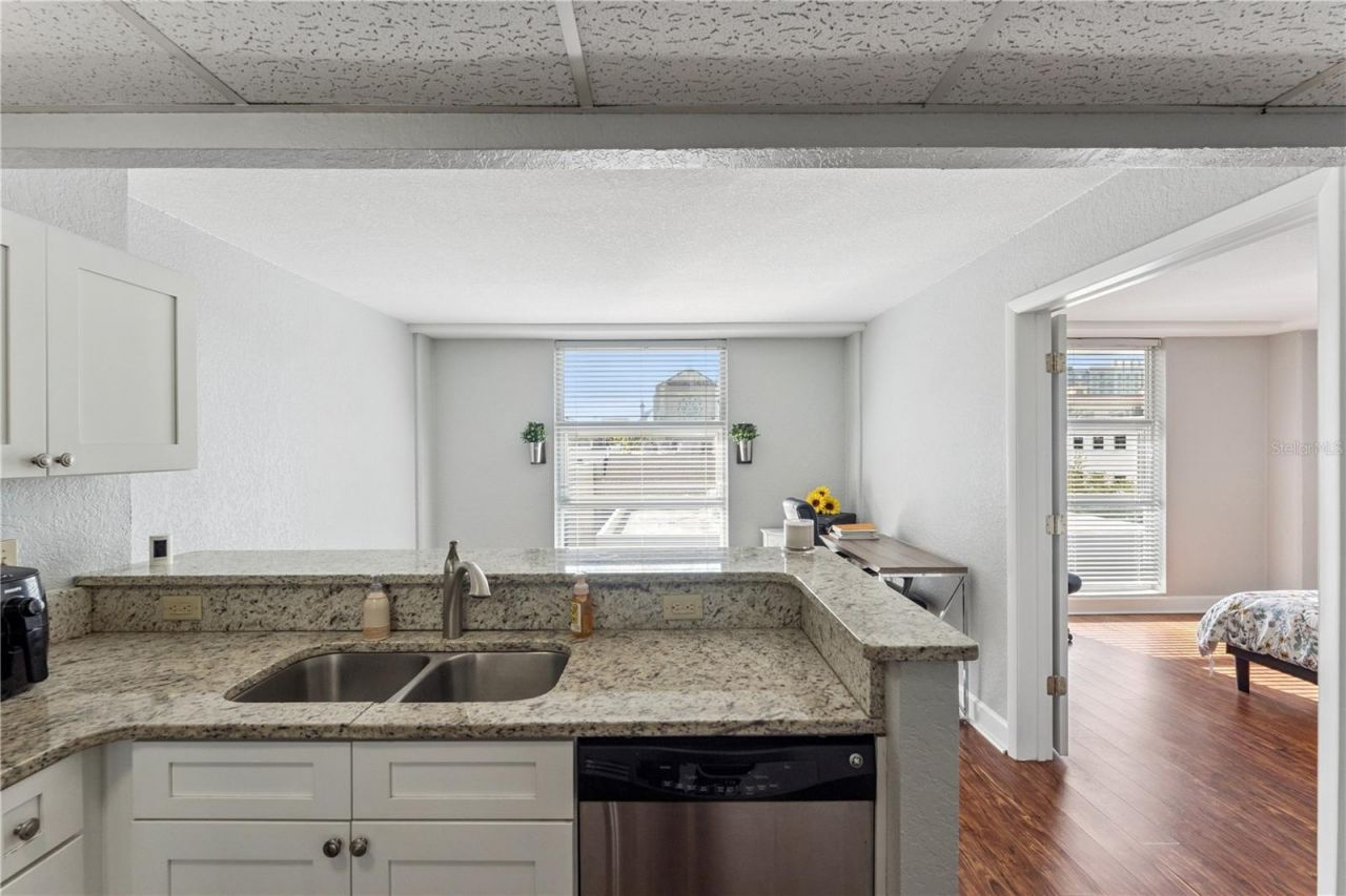 151 E Washington Street , Unit 501, Orlando, FL 32801 Photo