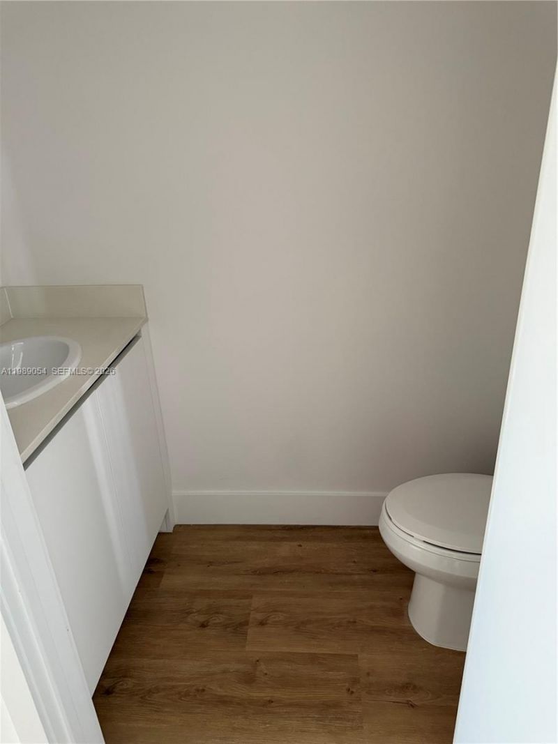 2802 SW 5th St, Unit 2802, Miami, FL 33135 Photo