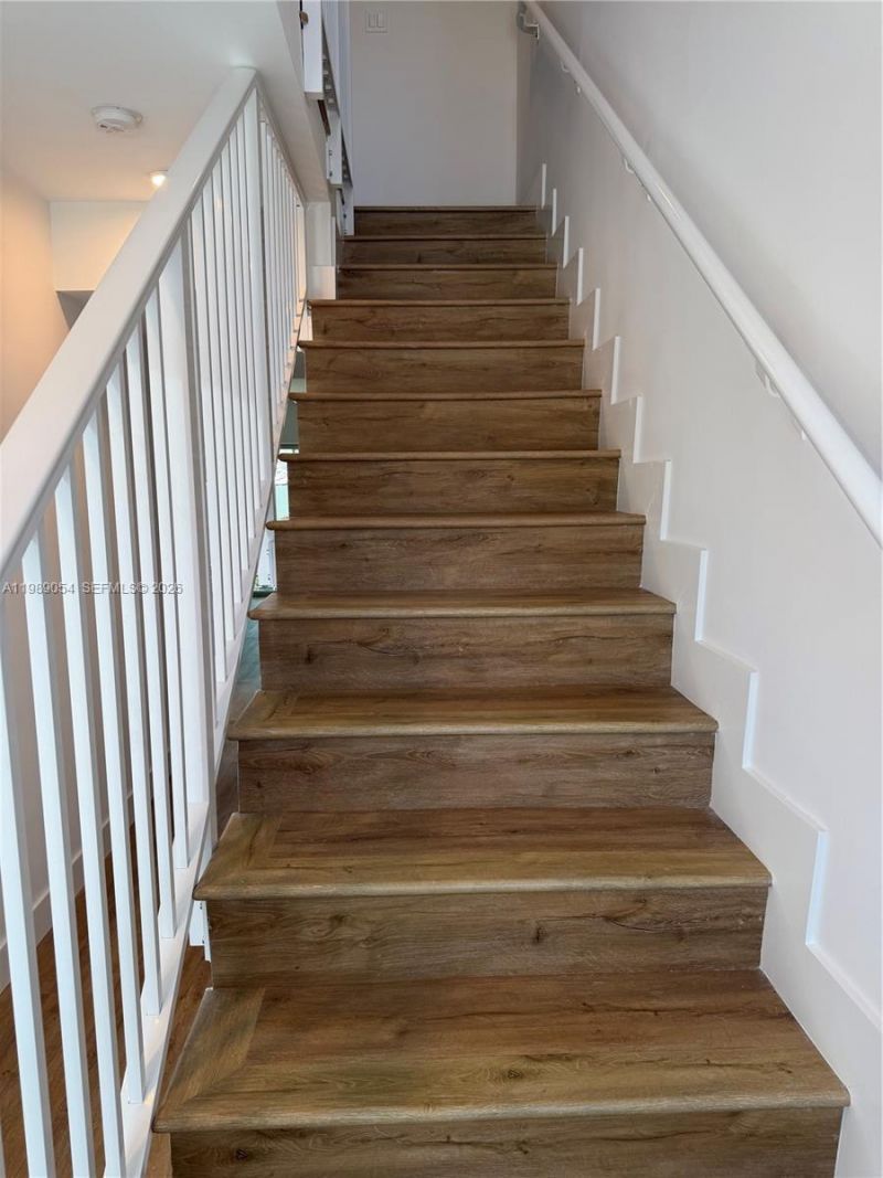 2802 SW 5th St, Unit 2802, Miami, FL 33135 Photo