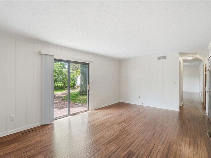 6983 Nocturne Road N, Reynoldsburg, OH 43068 Photo 10