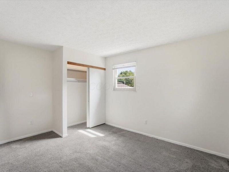 6983 Nocturne Road N, Reynoldsburg, OH 43068 Photo 13