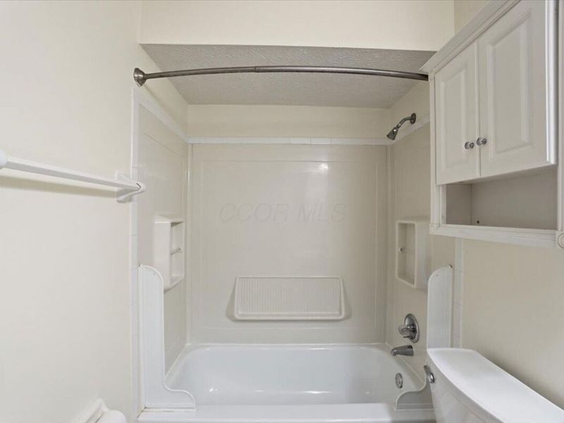 6983 Nocturne Road N, Reynoldsburg, OH 43068 Photo 14