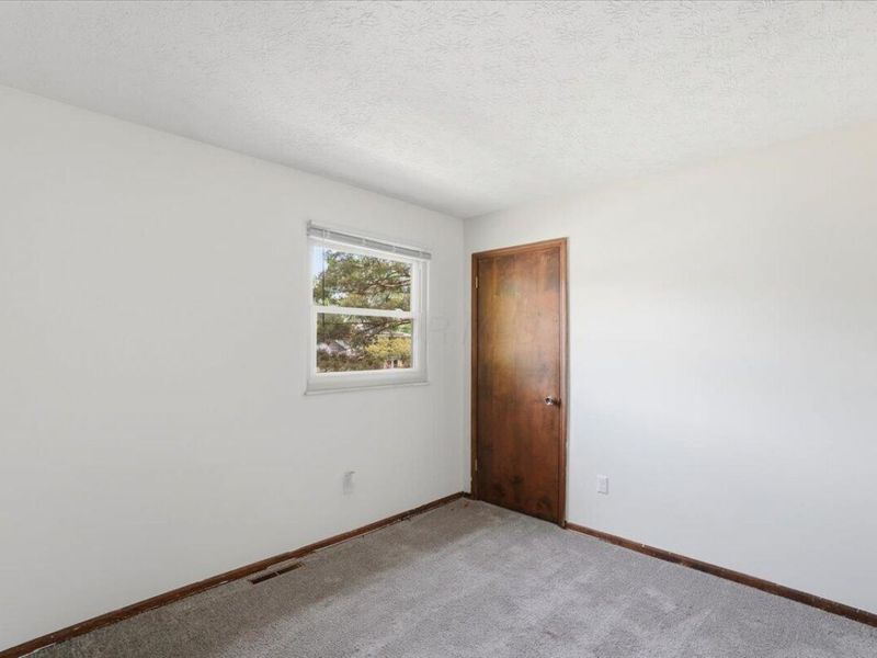 6983 Nocturne Road N, Reynoldsburg, OH 43068 Photo 17